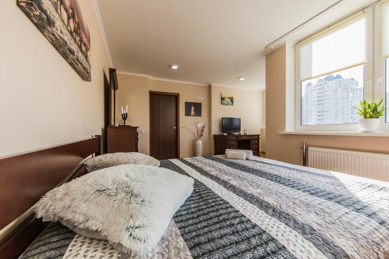 Super Comfort Flat For You Near The Metro. Kiev Extérieur photo