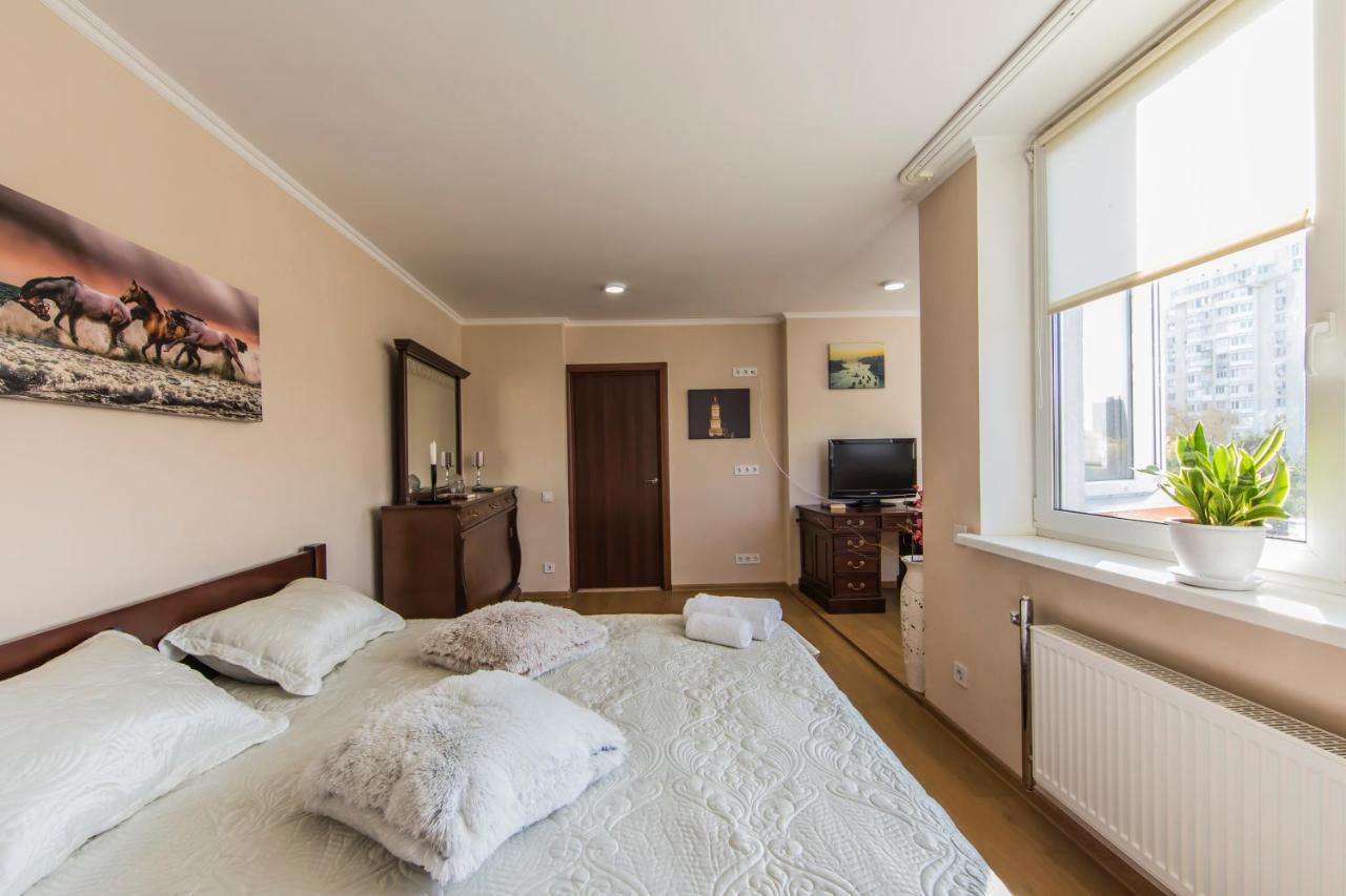 Super Comfort Flat For You Near The Metro. Kiev Extérieur photo