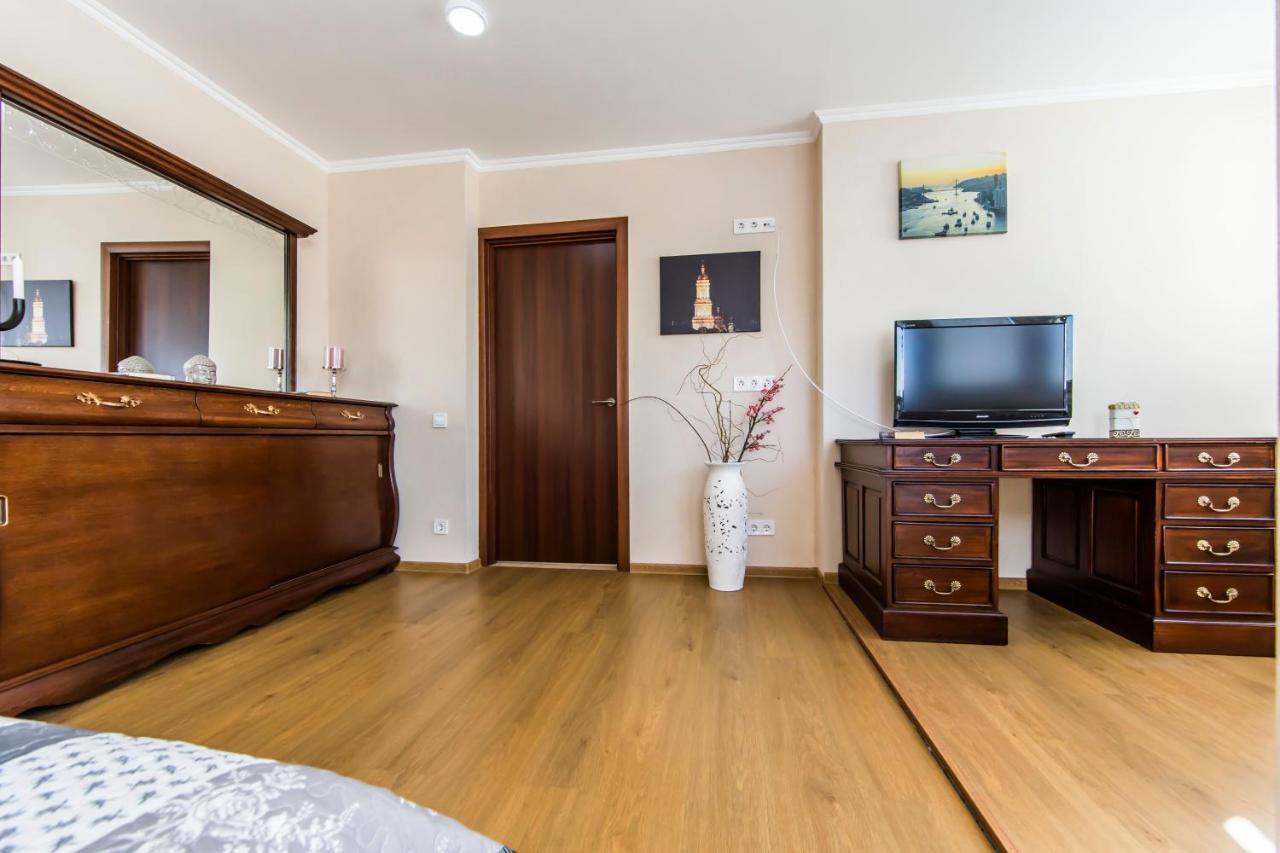Super Comfort Flat For You Near The Metro. Kiev Extérieur photo